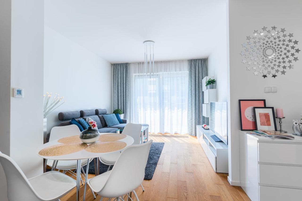 Apartamenty Homely Place Serce Poznania - Stary Rynek - Parking Ruang foto
