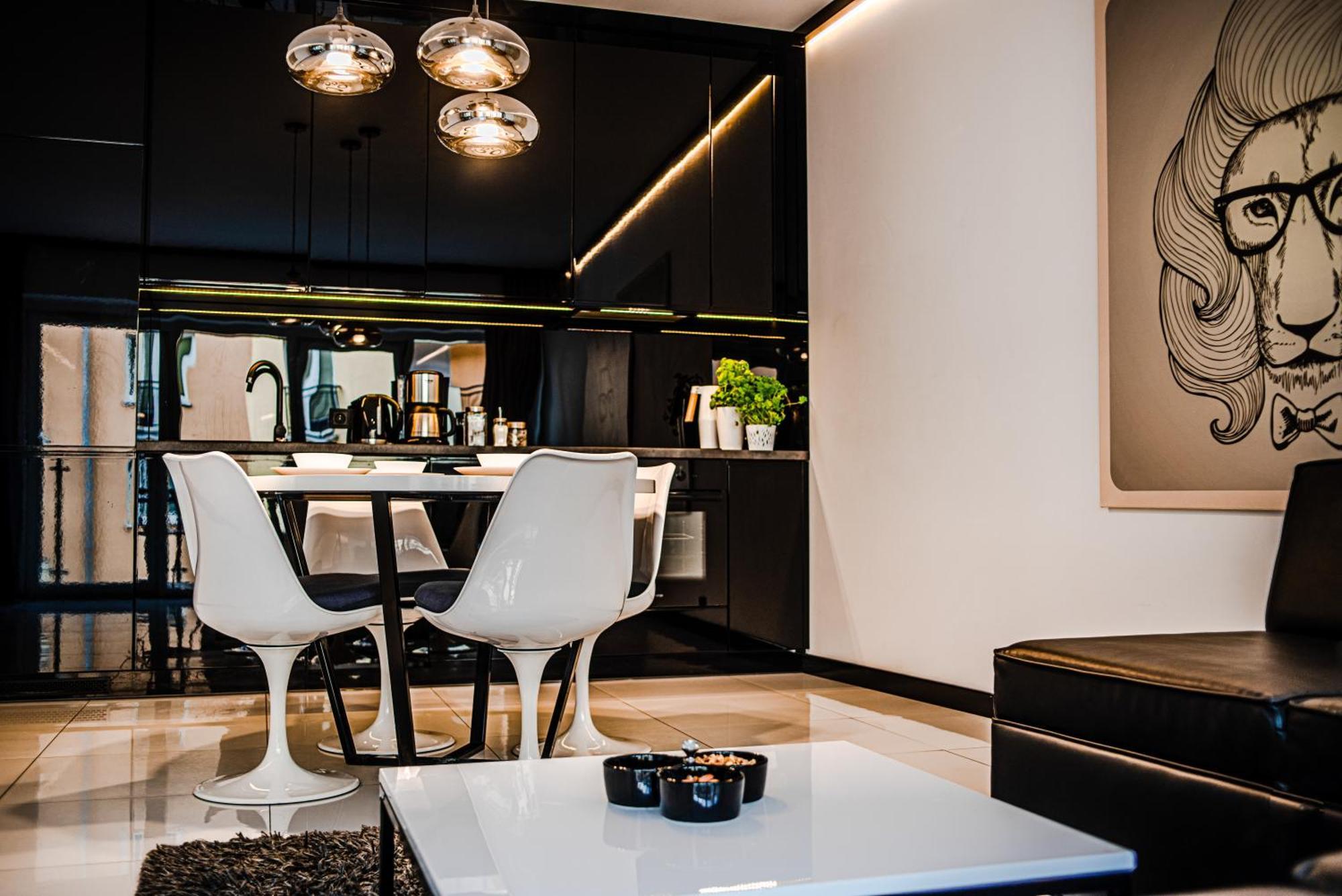 Apartamenty Homely Place Serce Poznania - Stary Rynek - Parking Ruang foto