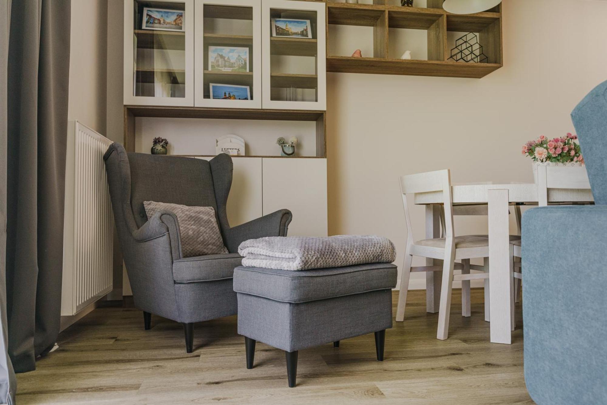 Apartamenty Homely Place Serce Poznania - Stary Rynek - Parking Ruang foto