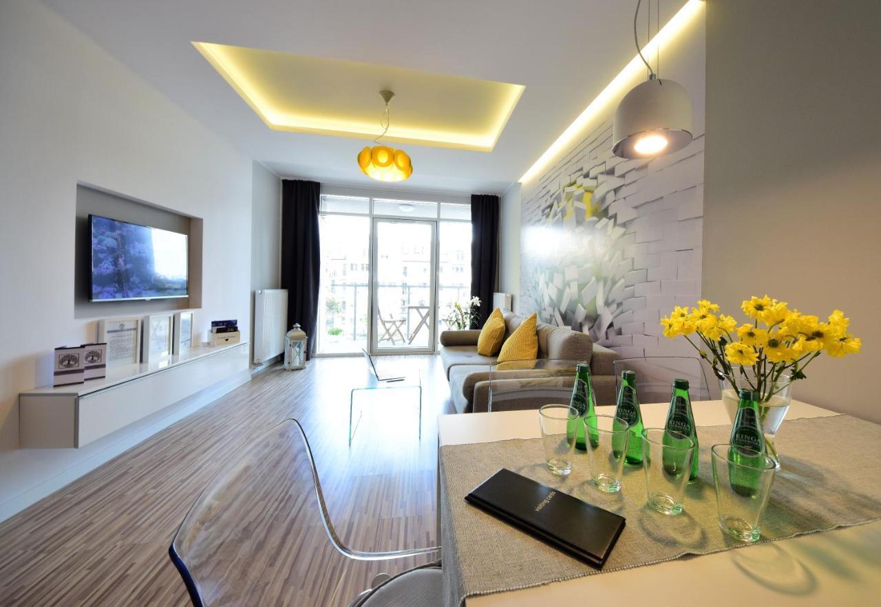 Apartamenty Homely Place Serce Poznania - Stary Rynek - Parking Ruang foto